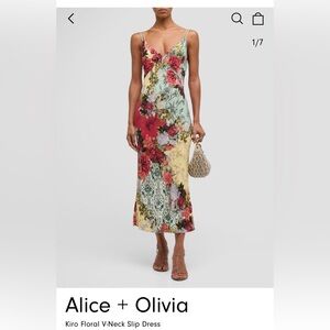 Alice + Olivia Kiro floral neck maxi dress. Excellent condition. Size 2.